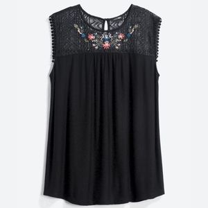 Lace sleeveless top 3X by Papermoon